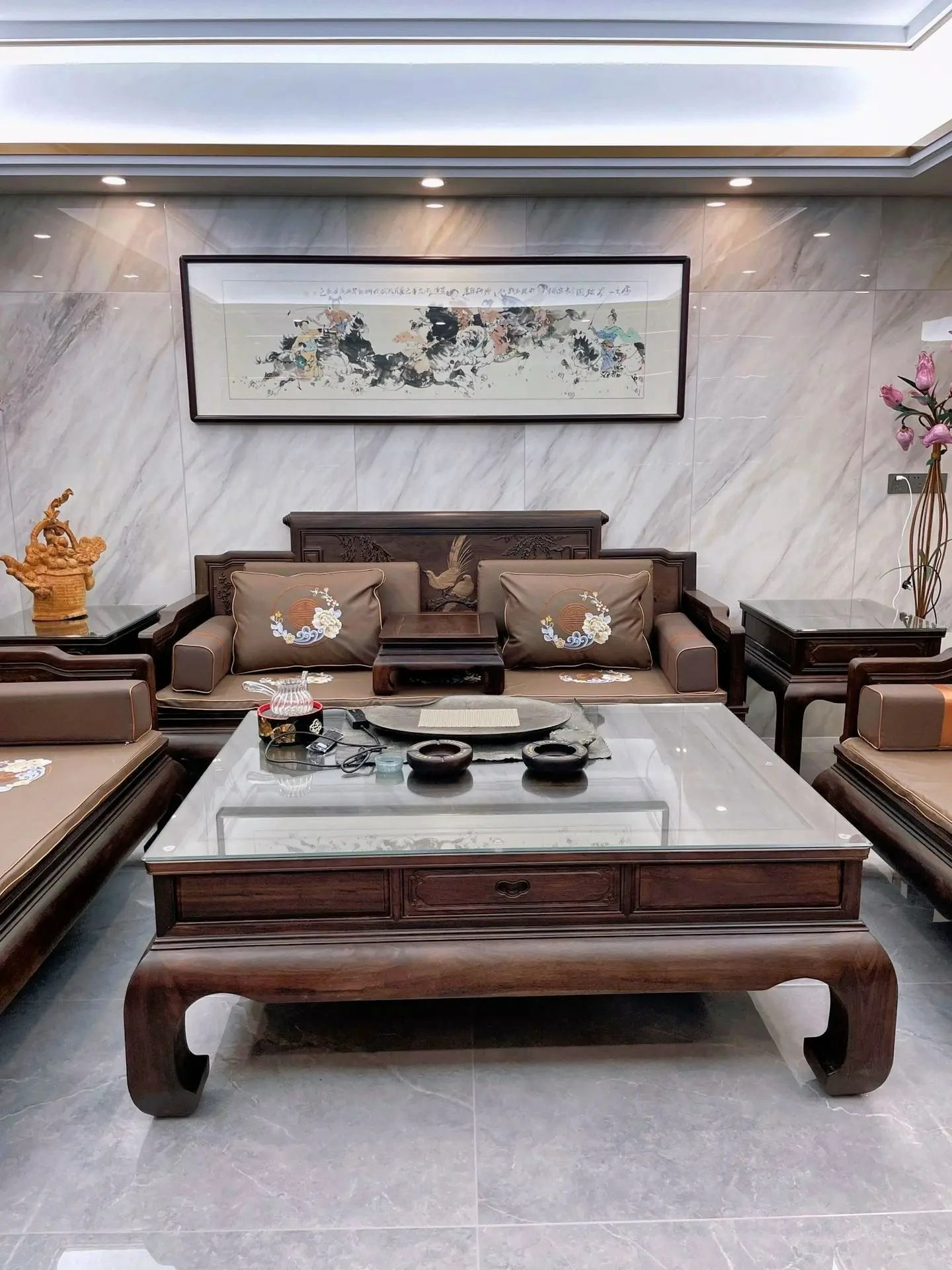 匠心演繹東方之美，新中式家具讓生活回歸寧?kù)o！